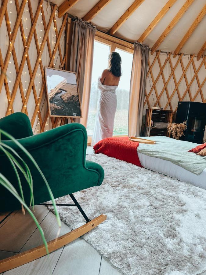 Jurty Glamping Hotel Gostynin Exterior foto