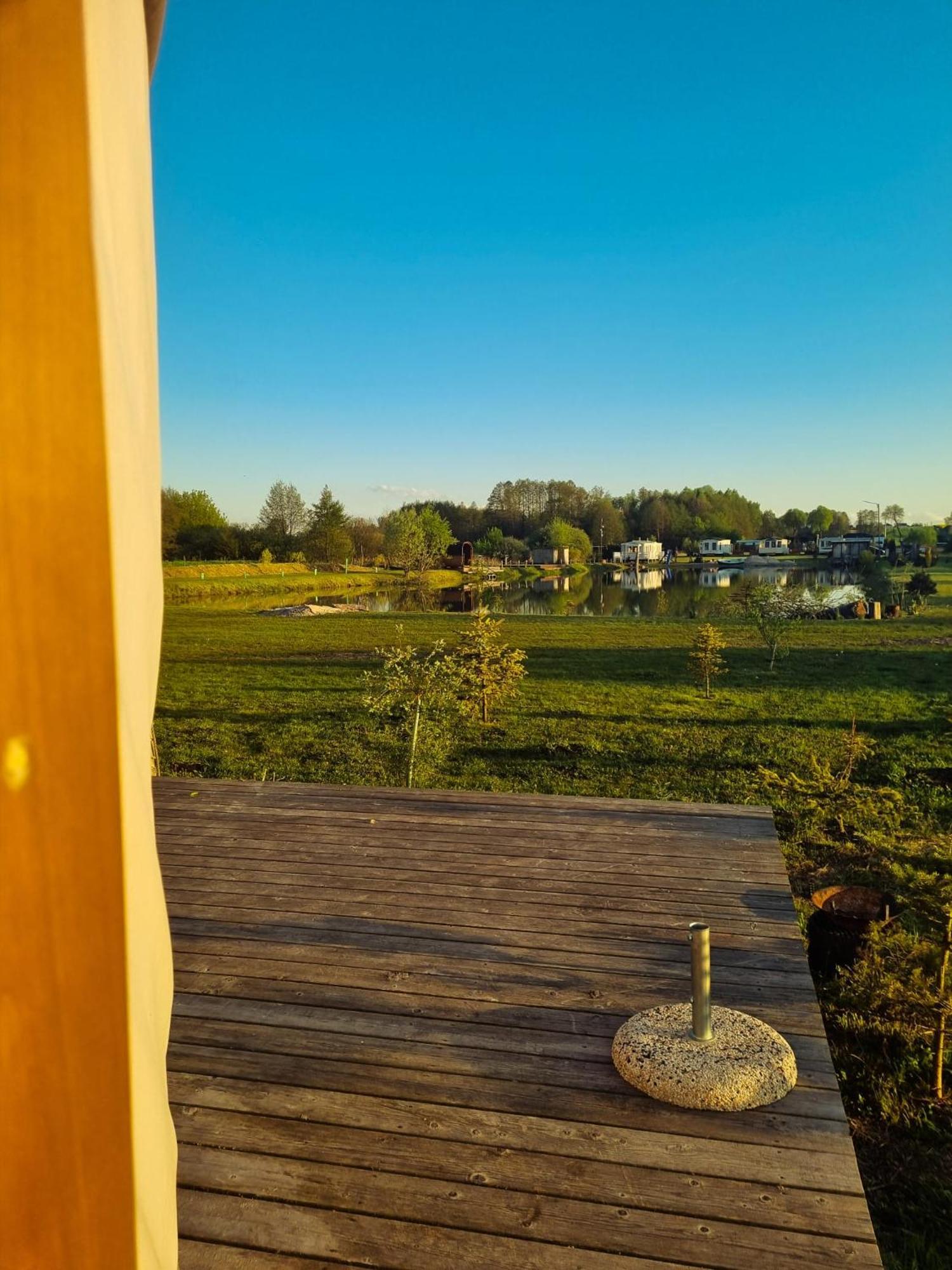 Jurty Glamping Hotel Gostynin Exterior foto